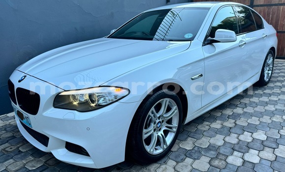 Comprar Usado BMW 5-Series Branco Carro em Maputo em Maputo Comprar Usado BMW 5-Series Branco Carro em Maputo em Maputo