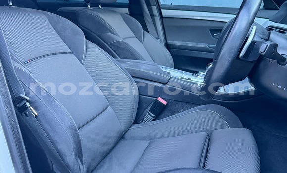 Comprar Usado BMW 5-Series Branco Carro em Maputo em Maputo Comprar Usado BMW 5-Series Branco Carro em Maputo em Maputo