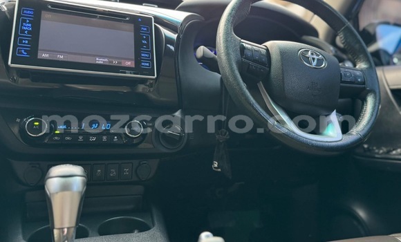 Comprar Usado Toyota Hiluxe Revo Azul Carro em Maputo em Maputo Comprar Usado Toyota Hiluxe Revo Azul Carro em Maputo em Maputo