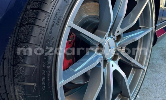 Comprar Usado Mercedes-Benz C-Classe Azul Carro em Maputo em Maputo Comprar Usado Mercedes-Benz C-Classe Azul Carro em Maputo em Maputo