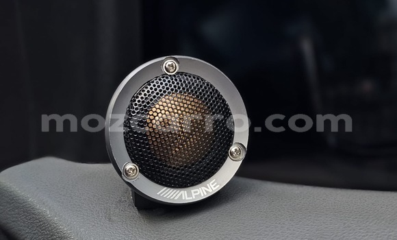 Comprar Usado Nissan X-Trail Vermelho Carro em Maputo em Maputo Comprar Usado Nissan X-Trail Vermelho Carro em Maputo em Maputo