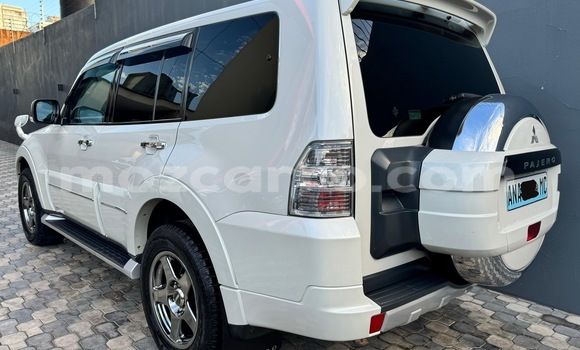 Comprar Usado Mitsubishi Pajero Branco Carro em Maputo em Maputo Comprar Usado Mitsubishi Pajero Branco Carro em Maputo em Maputo