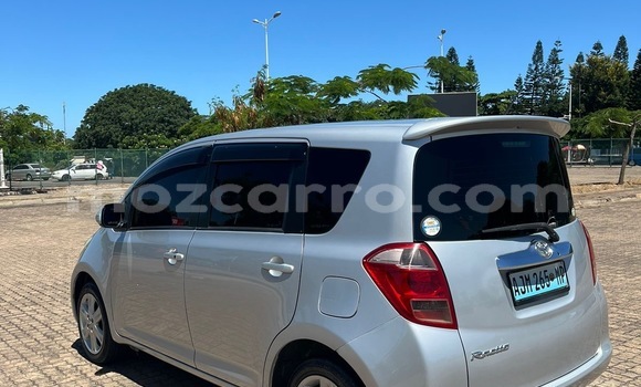 Comprar Usado Toyota Ractis Prata Carro em Maputo em Maputo Comprar Usado Toyota Ractis Prata Carro em Maputo em Maputo
