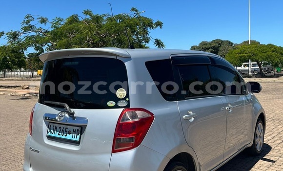 Comprar Usado Toyota Ractis Prata Carro em Maputo em Maputo Comprar Usado Toyota Ractis Prata Carro em Maputo em Maputo