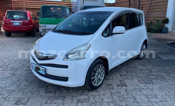 Comprar Usado Toyota Ractis Branco Carro em Maputo em Maputo Comprar Usado Toyota Ractis Branco Carro em Maputo em Maputo