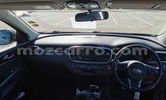 Nunua Ilio tumika Kia Sorento Brown Gari ndani ya Maputo nchini Maputo Nunua Ilio tumika Kia Sorento Brown Gari ndani ya Maputo nchini Maputo