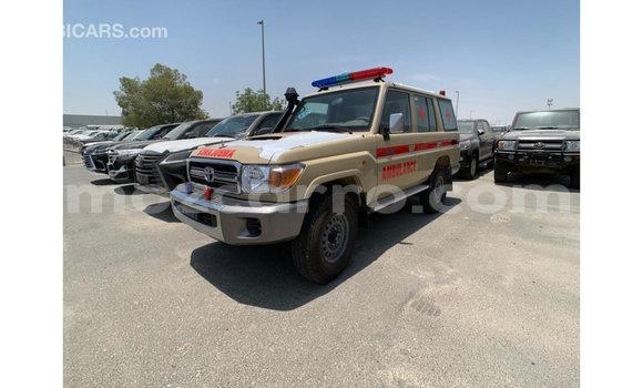 Buy Import Toyota Land Cruiser White Car in Import - Dubai in Cabo Delgado Buy Import Toyota Land Cruiser White Car in Import - Dubai in Cabo Delgado