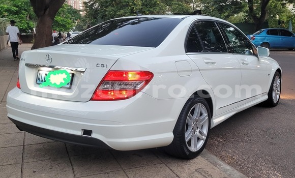 Comprar Usado Mercedes Viano Branco Carro em Maputo em Maputo Comprar Usado Mercedes Viano Branco Carro em Maputo em Maputo