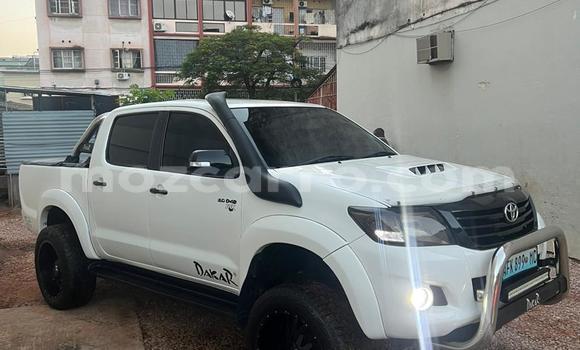 Buy Used Toyota Hilux White Car in Maputo in Maputo Buy Used Toyota Hilux White Car in Maputo in Maputo