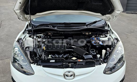 Buy Used Mazda Demio White Car in Maputo in Maputo Buy Used Mazda Demio White Car in Maputo in Maputo