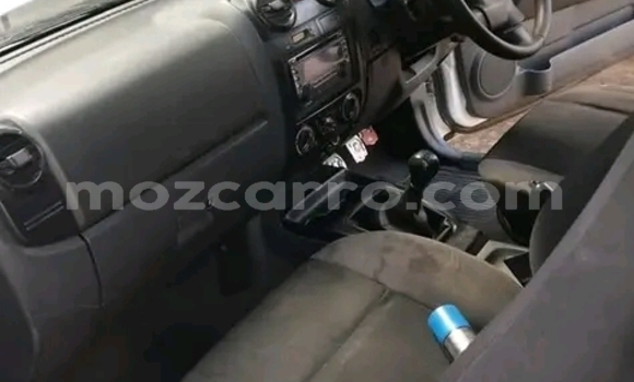 Tenga Tsaru Isuzu KB Chena Mota in Maputo in Maputo Tenga Tsaru Isuzu KB Chena Mota in Maputo in Maputo