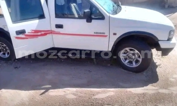 Tenga Tsaru Isuzu KB Chena Mota in Maputo in Maputo Tenga Tsaru Isuzu KB Chena Mota in Maputo in Maputo