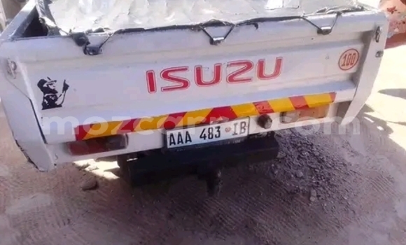 Tenga Tsaru Isuzu KB Chena Mota in Maputo in Maputo Tenga Tsaru Isuzu KB Chena Mota in Maputo in Maputo