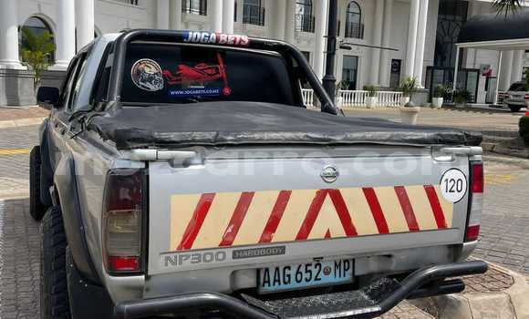 Buy Used Nissan Hardbody Silver Car in Maputo in Maputo Buy Used Nissan Hardbody Silver Car in Maputo in Maputo