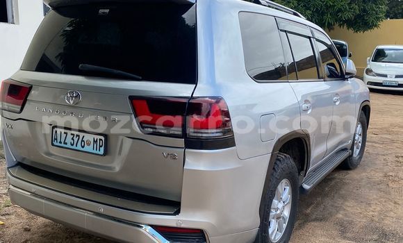 Buy Used Toyota Land Cruiser Prado Silver Car in Maputo in Maputo Buy Used Toyota Land Cruiser Prado Silver Car in Maputo in Maputo