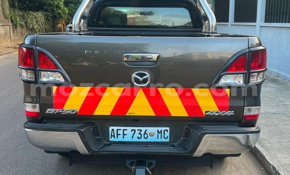 Nunua Ilio tumika Mazda BT-50 Fedha Gari ndani ya Maputo nchini Maputo Nunua Ilio tumika Mazda BT-50 Fedha Gari ndani ya Maputo nchini Maputo