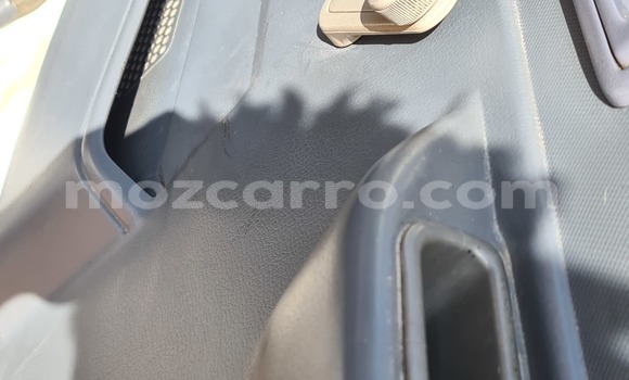 Comprar Usado Toyota Dyna Branco Caminhão em Maputo em Maputo Comprar Usado Toyota Dyna Branco Caminhão em Maputo em Maputo