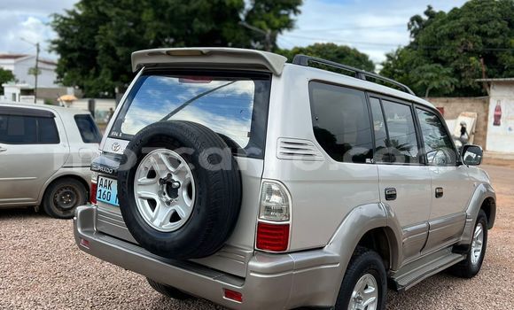 Comprar Usado Toyota Prado De outros Carro em Maputo em Maputo Comprar Usado Toyota Prado De outros Carro em Maputo em Maputo
