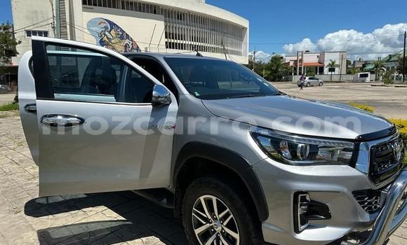 Comprar Usado Toyota Hilux De outros Carro em Maputo em Maputo Comprar Usado Toyota Hilux De outros Carro em Maputo em Maputo