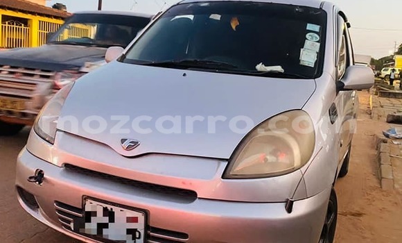 Comprar Usado Toyota FunCargo De outros Carro em Maputo em Maputo