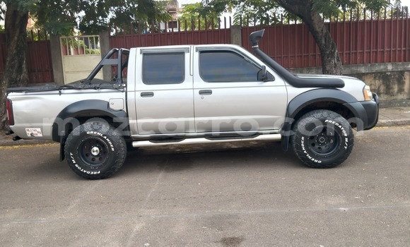 Nunua Ilio tumika Nissan Hardbody Fedha Gari ndani ya Maputo nchini Maputo Nunua Ilio tumika Nissan Hardbody Fedha Gari ndani ya Maputo nchini Maputo