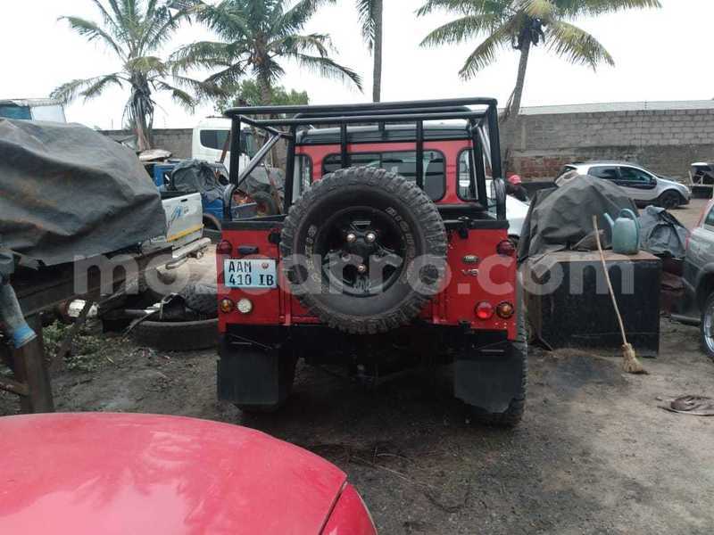 Big with watermark land rover defender maputo maputo 21538