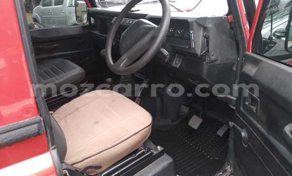 Buy Used Land Rover Defender Red Car in Maputo in Maputo Buy Used Land Rover Defender Red Car in Maputo in Maputo