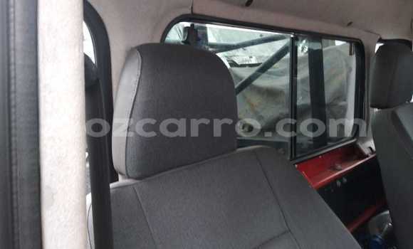 Buy Used Land Rover Defender Red Car in Maputo in Maputo Buy Used Land Rover Defender Red Car in Maputo in Maputo