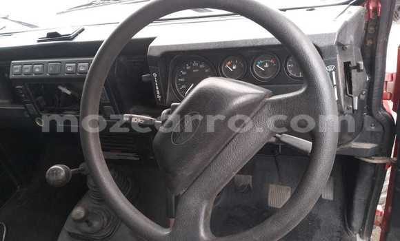 Buy Used Land Rover Defender Red Car in Maputo in Maputo Buy Used Land Rover Defender Red Car in Maputo in Maputo