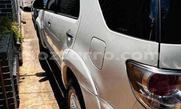 Buy Used Toyota Fortuner White Car in Maputo in Maputo Buy Used Toyota Fortuner White Car in Maputo in Maputo