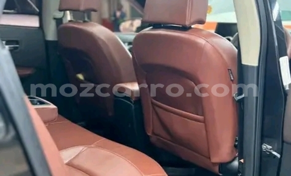 Nunua Ilio tumika Nissan Dualis Nyeusi Gari ndani ya Maputo nchini Maputo Nunua Ilio tumika Nissan Dualis Nyeusi Gari ndani ya Maputo nchini Maputo