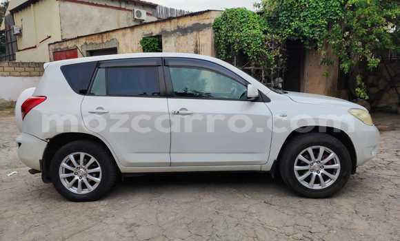 Tenga Tsaru Toyota RAV4 Chena Mota in Maputo in Maputo Tenga Tsaru Toyota RAV4 Chena Mota in Maputo in Maputo