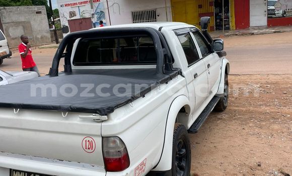 Buy Used Mitsubishi Colt White Car in Maputo in Maputo Buy Used Mitsubishi Colt White Car in Maputo in Maputo