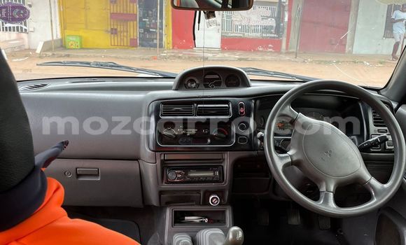 Buy Used Mitsubishi Colt White Car in Maputo in Maputo Buy Used Mitsubishi Colt White Car in Maputo in Maputo