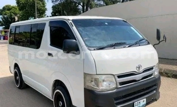 Tenga Itsva Toyota Hiace Chena Mota in Maputo in Maputo Tenga Itsva Toyota Hiace Chena Mota in Maputo in Maputo