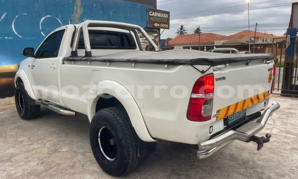 Buy Used Toyota Hilux White Car in Maputo in Maputo Buy Used Toyota Hilux White Car in Maputo in Maputo