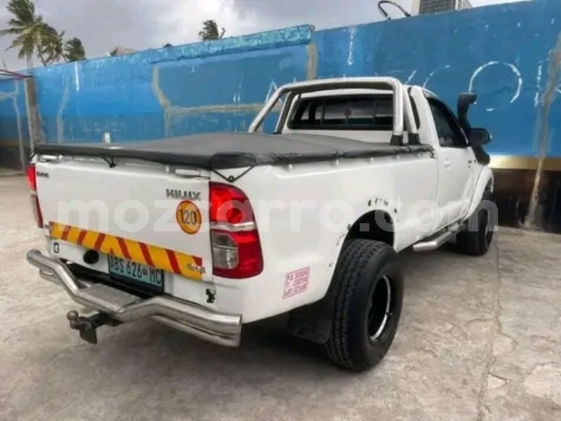 Big with watermark toyota hilux maputo maputo 21572