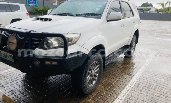 Nunua Ilio tumika Toyota Fortuner Nyeupe Gari ndani ya Maputo nchini Maputo Nunua Ilio tumika Toyota Fortuner Nyeupe Gari ndani ya Maputo nchini Maputo