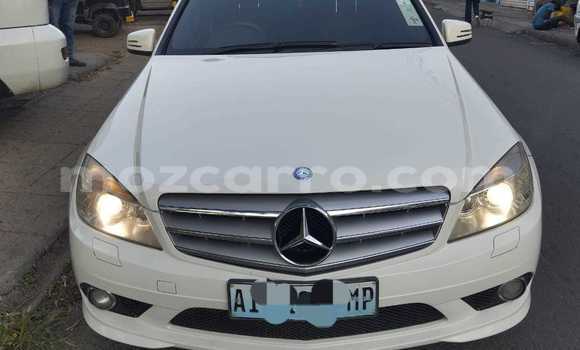 Buy Used Mercedes-Benz E-Classe White Car in Maputo in Maputo Buy Used Mercedes-Benz E-Classe White Car in Maputo in Maputo