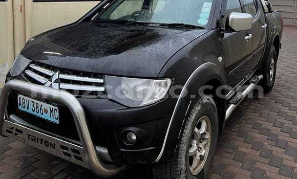 Comprar Usado Mitsubishi Triton Preto Carro em Maputo em Maputo Comprar Usado Mitsubishi Triton Preto Carro em Maputo em Maputo