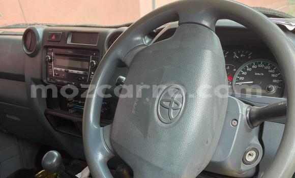 Tenga Tsaru Toyota Land Cruiser Chena Mota in Maputo in Maputo Tenga Tsaru Toyota Land Cruiser Chena Mota in Maputo in Maputo