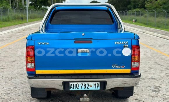 Comprar Usado Toyota Hiluxe VIGO Azul Carro em Maputo em Maputo Comprar Usado Toyota Hiluxe VIGO Azul Carro em Maputo em Maputo