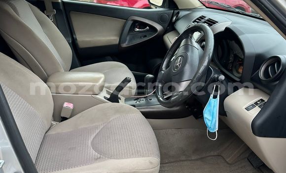 Tenga Tsaru Toyota Vanguard Zvimwe Mota in Maputo in Maputo Tenga Tsaru Toyota Vanguard Zvimwe Mota in Maputo in Maputo