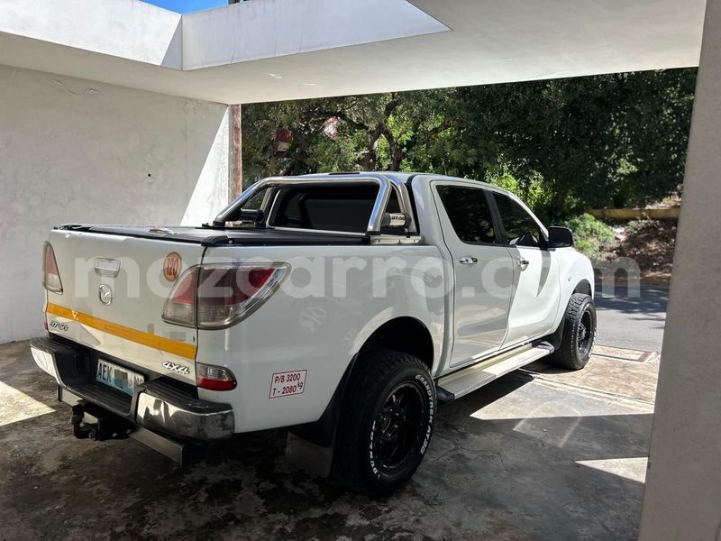 Big with watermark mazda bt 50 maputo maputo 21625