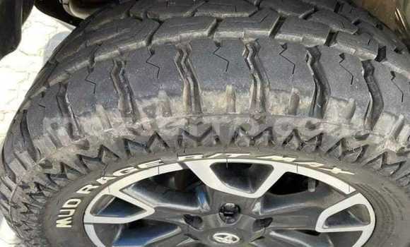 Tenga Tsaru Toyota Hilux Beige Mota in Maputo in Maputo Tenga Tsaru Toyota Hilux Beige Mota in Maputo in Maputo