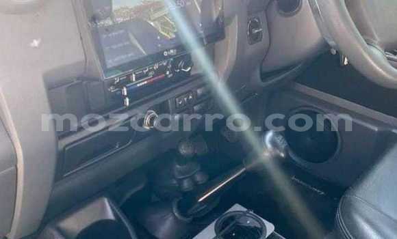 Comprar Usado Toyota Land Cruiser Vermelho Carro em Maputo em Maputo Comprar Usado Toyota Land Cruiser Vermelho Carro em Maputo em Maputo