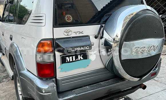 Tenga Tsaru Toyota Land Cruiser Prado Zvimwe Mota in Maputo in Maputo Tenga Tsaru Toyota Land Cruiser Prado Zvimwe Mota in Maputo in Maputo