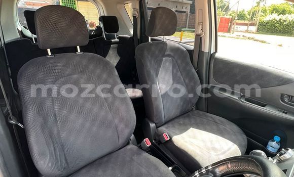 Comprar Usado Toyota Ractis De outros Carro em Maputo em Maputo Comprar Usado Toyota Ractis De outros Carro em Maputo em Maputo
