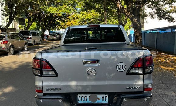 Buy Used Mazda BT-50 Silver Car in Maputo in Maputo Buy Used Mazda BT-50 Silver Car in Maputo in Maputo