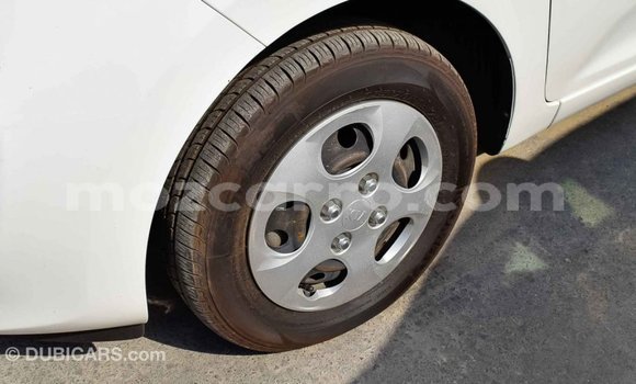 Comprar Importar Kia Picanto Branco Carro em Import - Dubai em Cabo Delgado Comprar Importar Kia Picanto Branco Carro em Import - Dubai em Cabo Delgado
